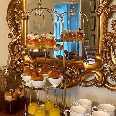 Vair'S Place Guest House In Sandton Paulshof - Apartment, Lux Suites & Spa 요하네스버그 외부 사진