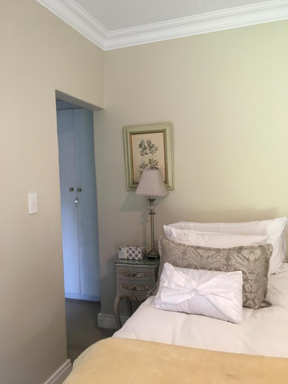 Vair'S Place Guest House In Sandton Paulshof - Apartment, Lux Suites & Spa 요하네스버그 외부 사진